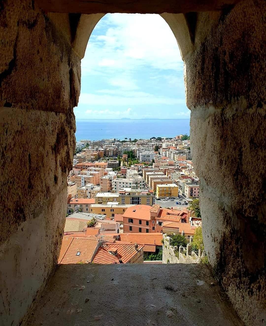 Acquamarina Appartement Terracina Buitenkant foto